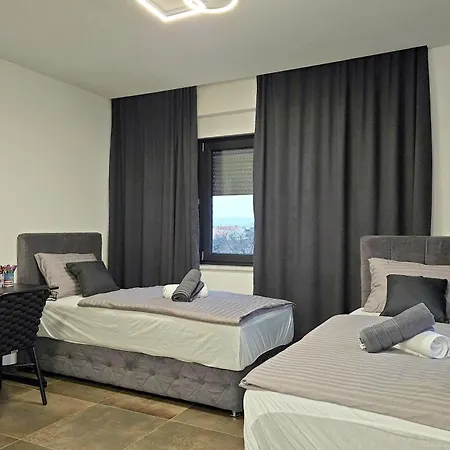 Villa Betelgeuse Supernova - Happy Novi Vinodolski