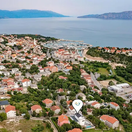 Betelgeuse Supernova - Happy