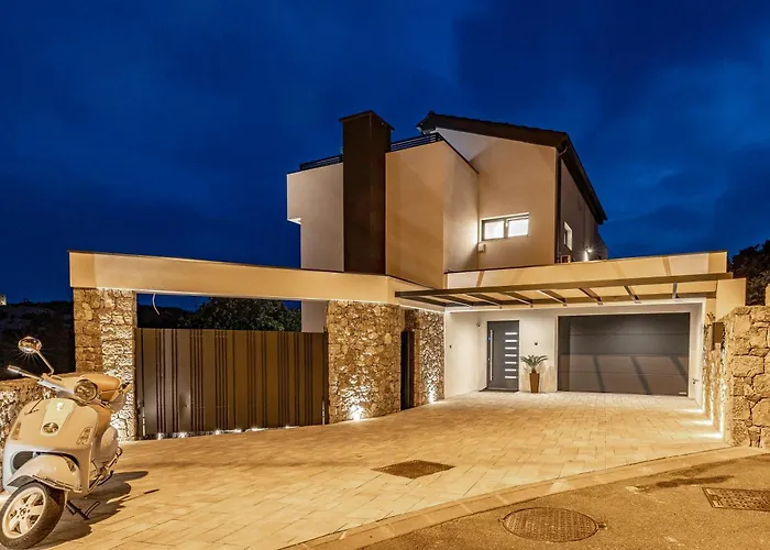 Villa Betelgeuse Supernova - Happy Novi Vinodolski